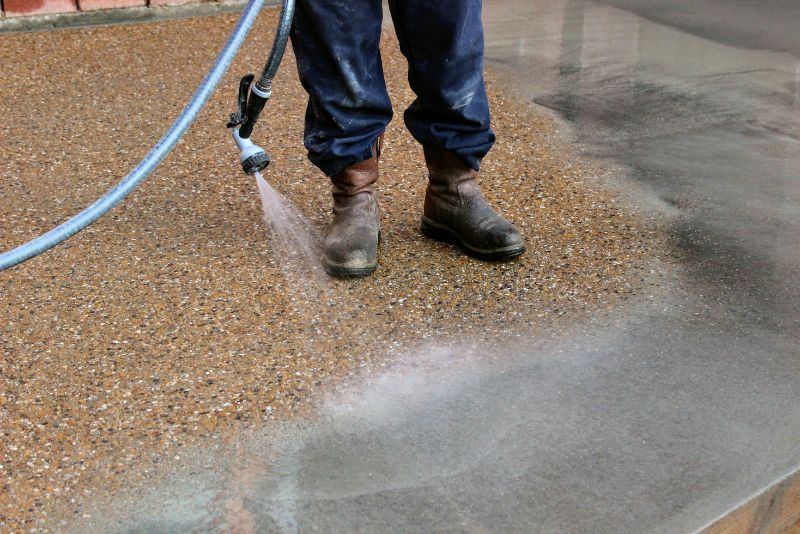 washing exposed aggregate
